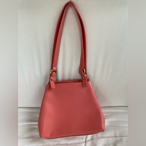Furla - Coral leather handbag - Picture 1 of 3